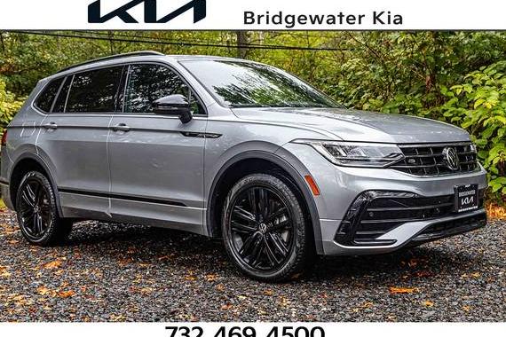 VOLKSWAGEN TIGUAN 4MOTION 2022 3VV8B7AX9NM102355 image